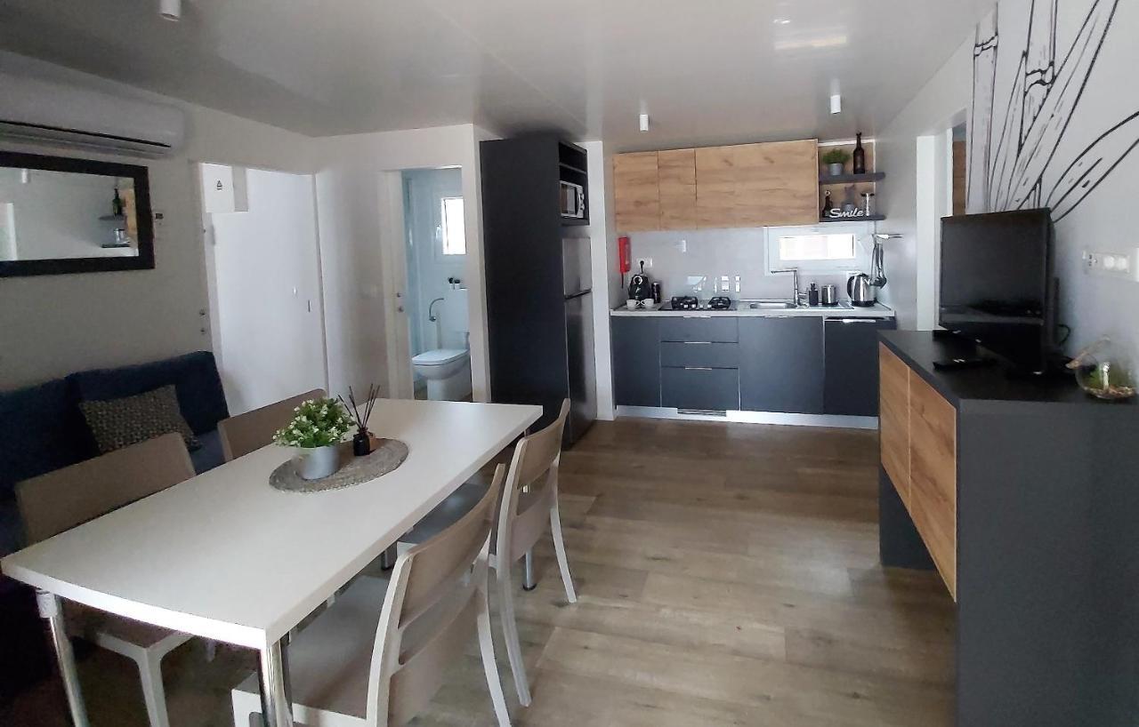 Mobile Home Sole Biograd Na Moru Exterior photo