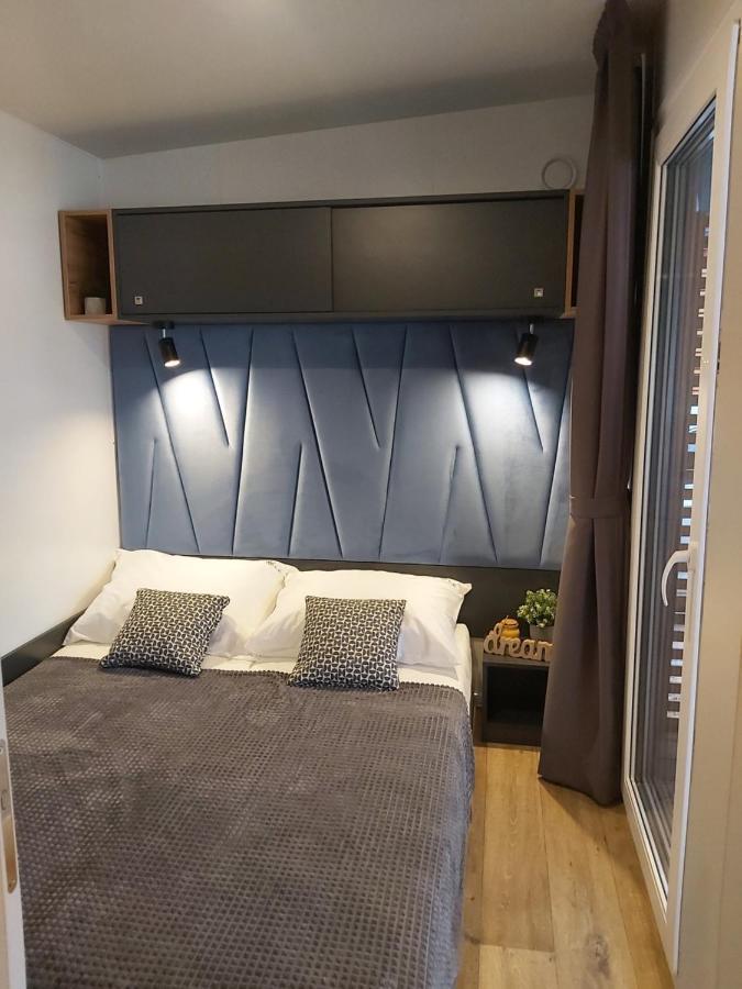 Mobile Home Sole Biograd Na Moru Exterior photo