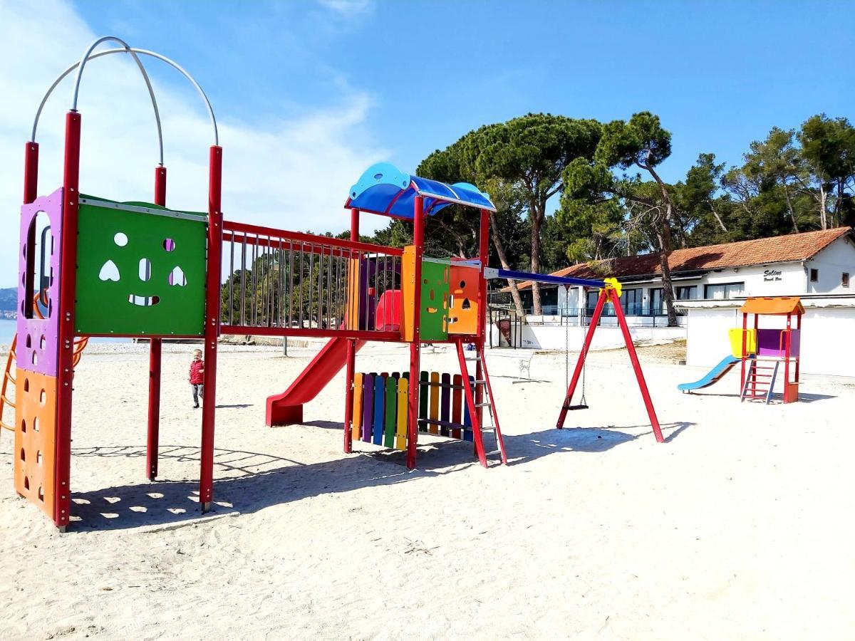 Mobile Home Sole Biograd Na Moru Exterior photo