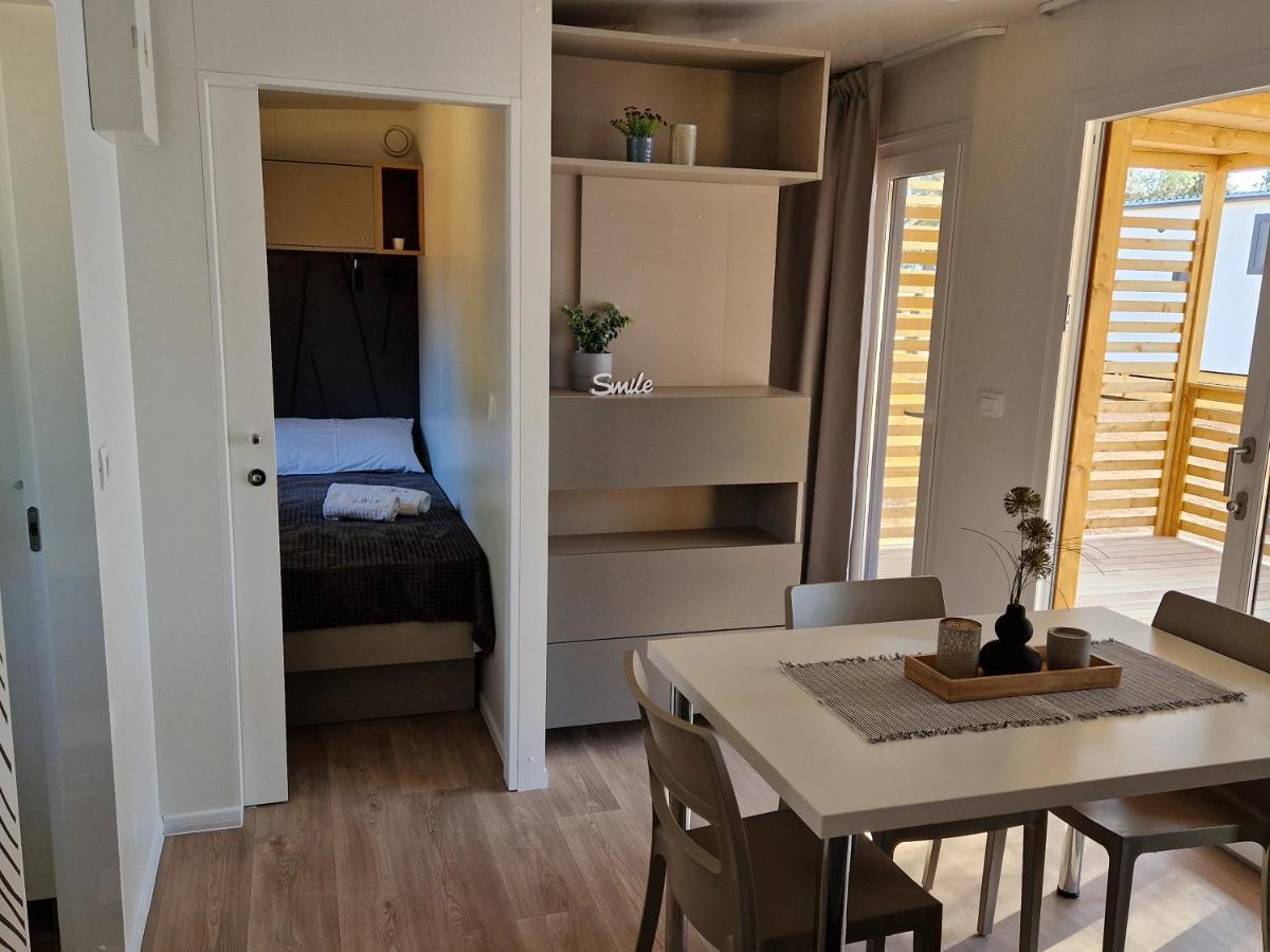 Mobile Home Sole Biograd Na Moru Exterior photo