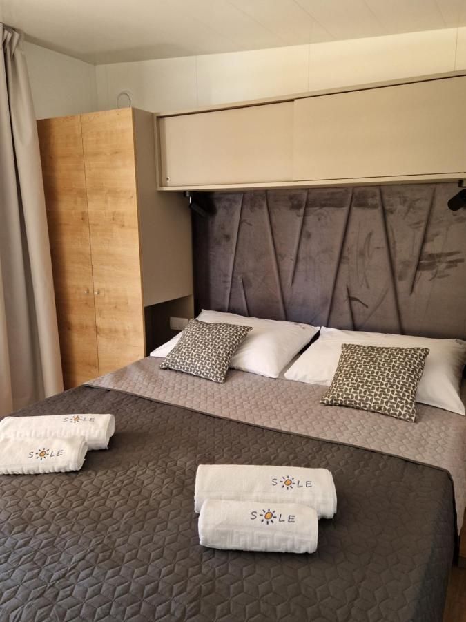 Mobile Home Sole Biograd Na Moru Exterior photo